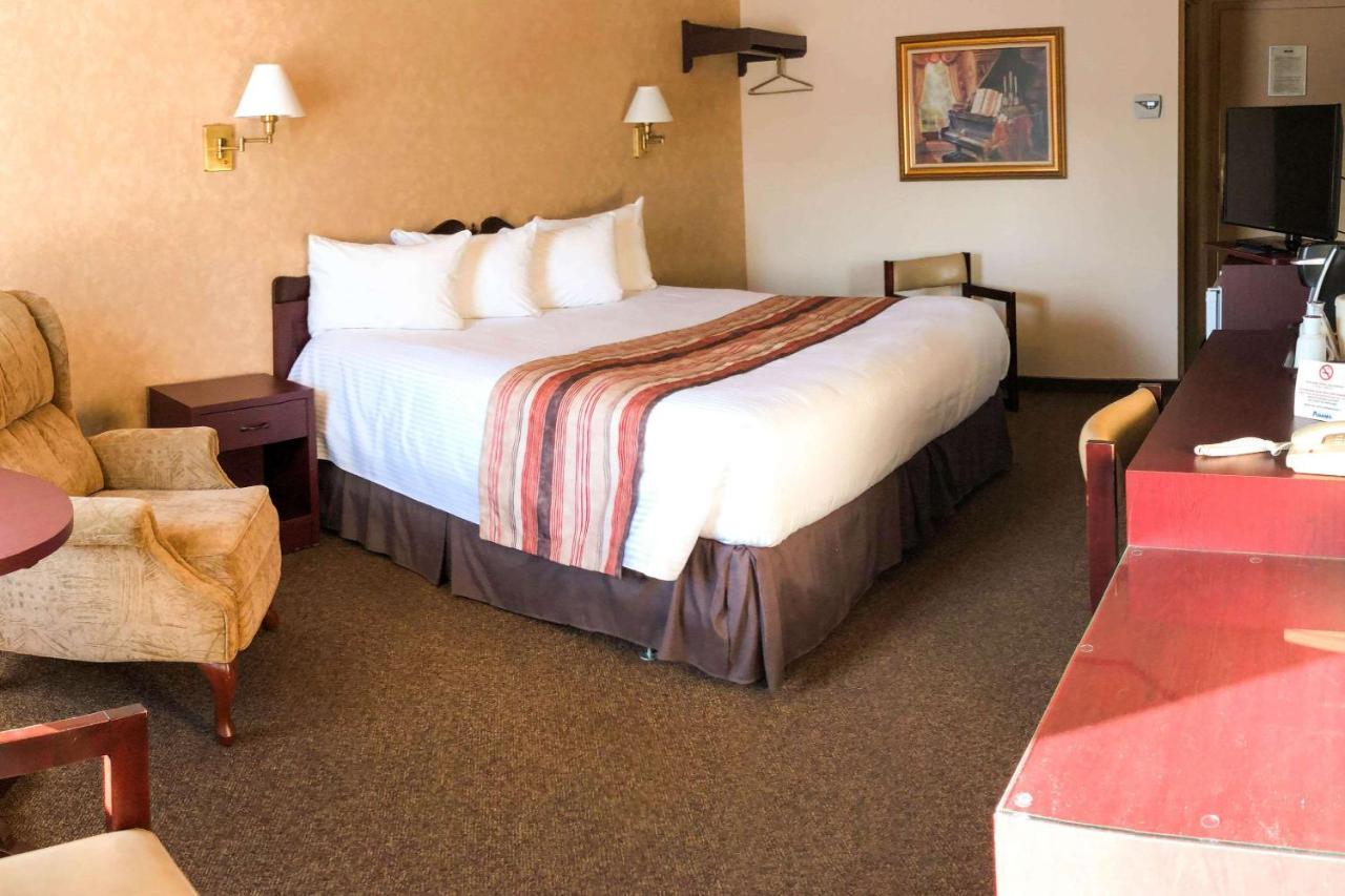 Rodeway Inn Gaspé Exterior foto